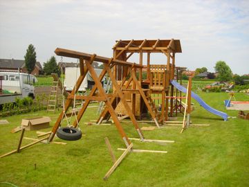  Spielgerät - Spielanlage aus Holz