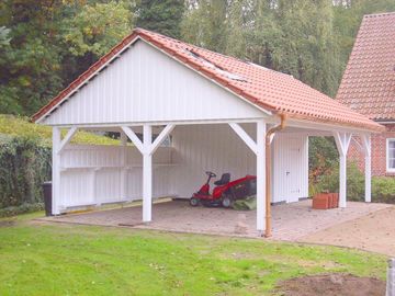 Carportanlage mit Schuppen