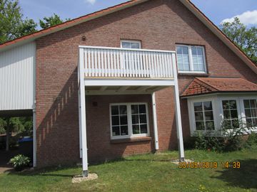 Außenliegender Balkon